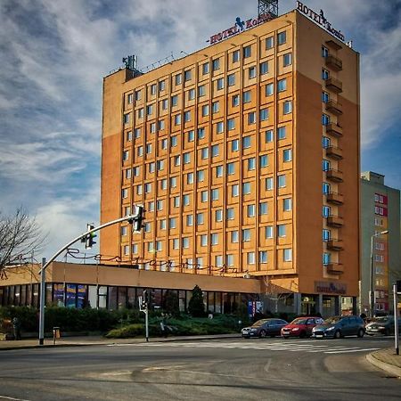 Hotel Konin Konin  Kültér fotó