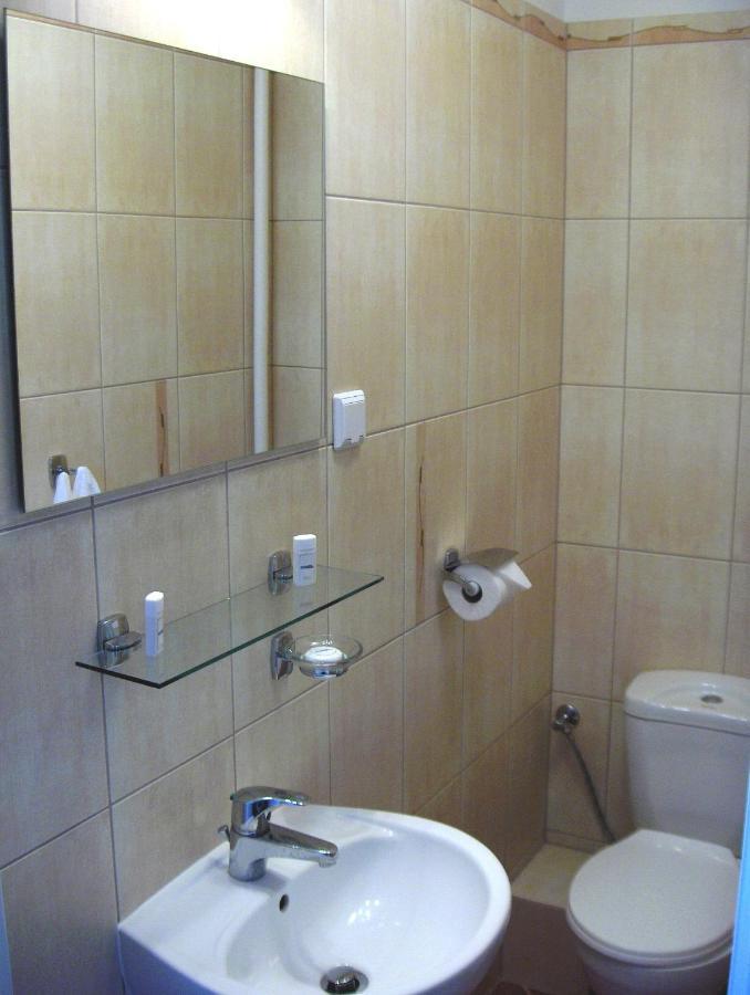 Hotel Konin Konin  Kültér fotó